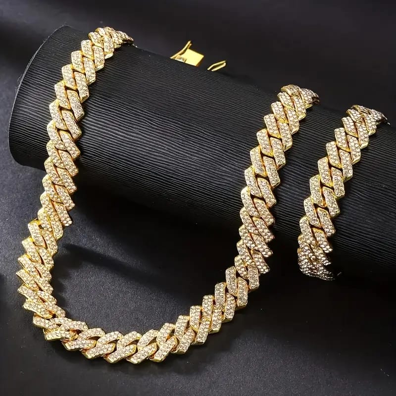 Storm Iced Necklace and bracelet