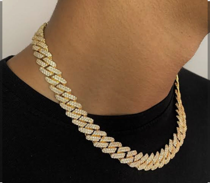 Storm Iced Necklace and bracelet